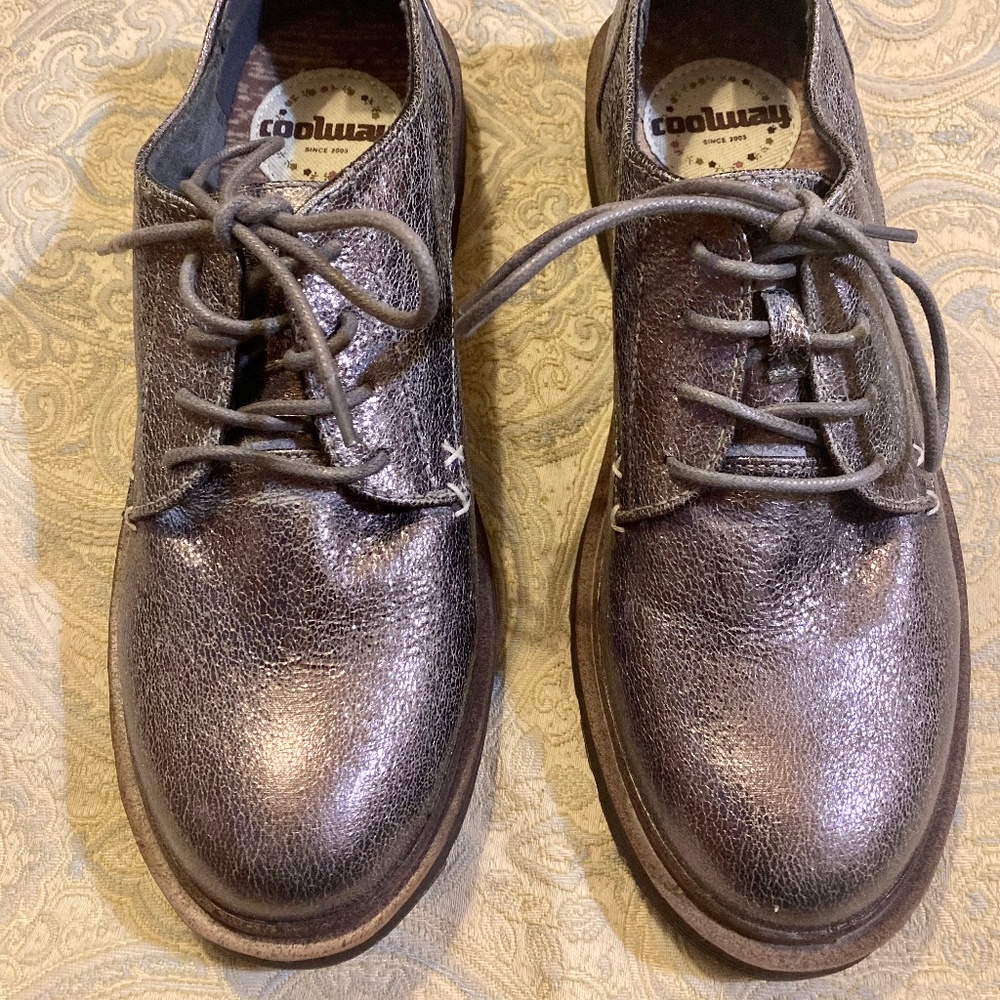 Coolway lace up silver loafers